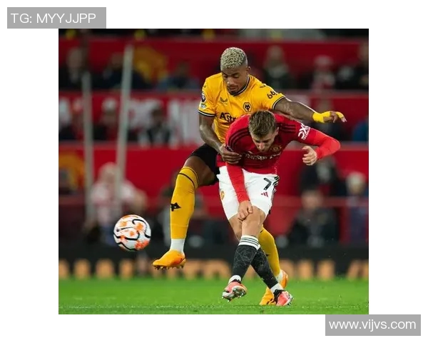 曼联最新动态全面解析球员转会战术调整及未来展望一网打尽